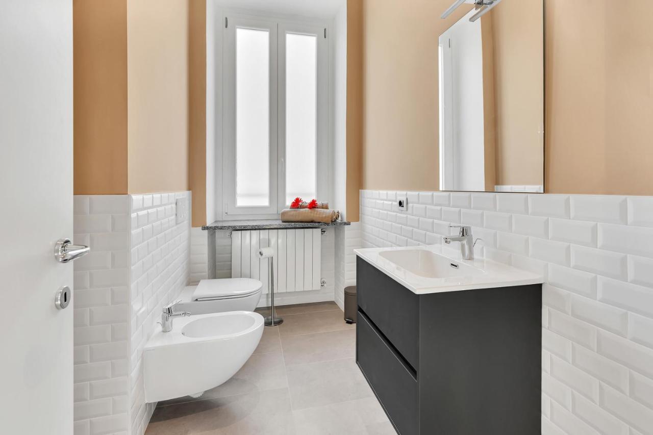 부치나스코 Alessia'S Flat - Naviglio Grande 2 아파트 외부 사진
